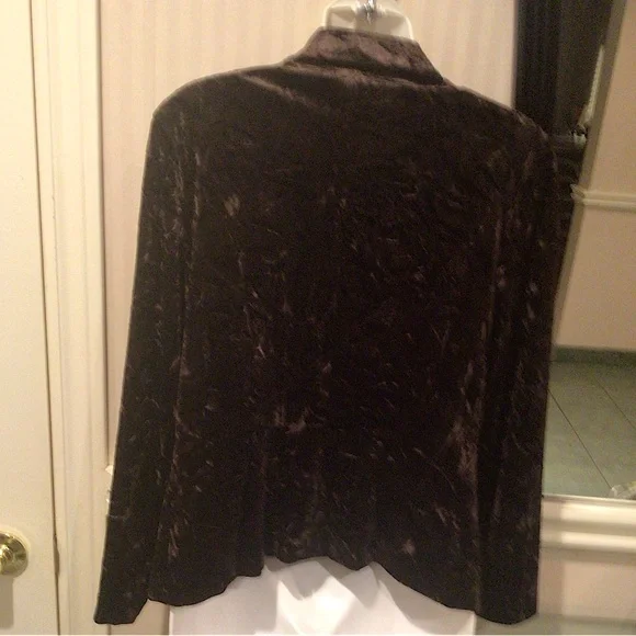 Studio Petite brown crushed velvet jacket - Picture 4 of 5